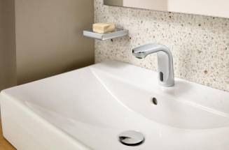 Benefits of installing a battery-powered electronic faucet - Roca
