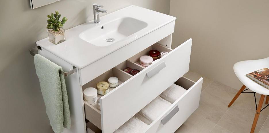 Debba furniture with drawers by Roca