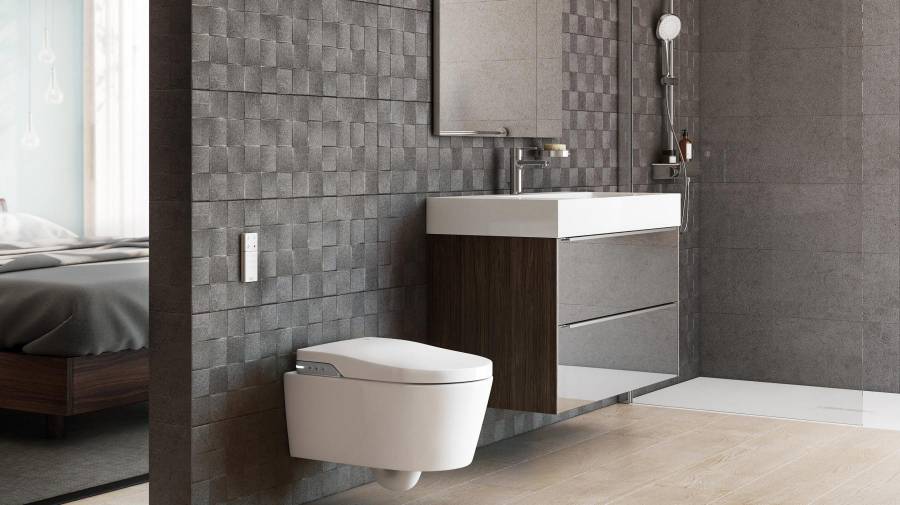 Minimal bathroom with Roca products